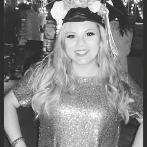 Meet your Posher, Natalie